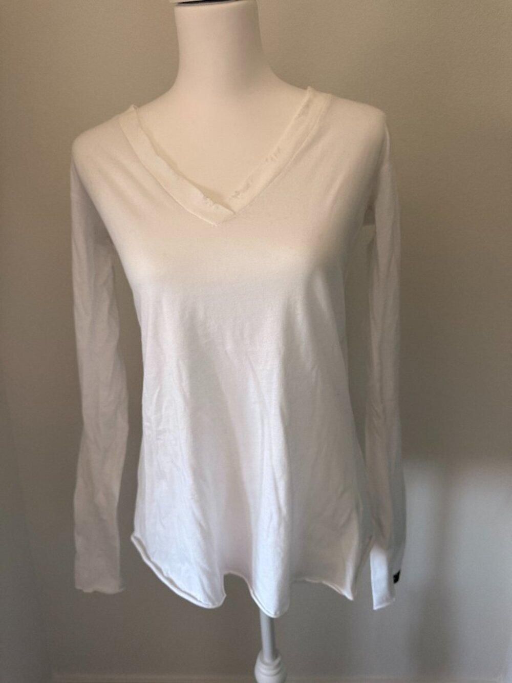 Q dorit sharon long sleeve t-shirt distressed with raw hems